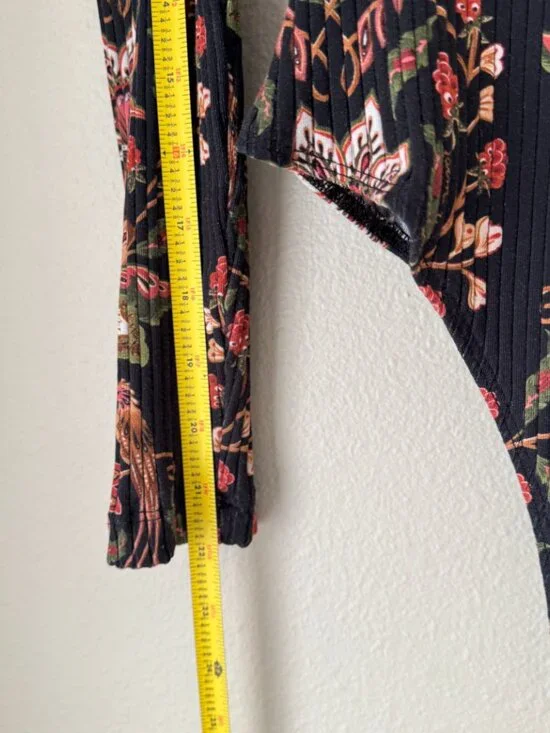 FARM Rio Black Berry Garden Bodysuit Puff Long Sleeve Thong Small - Picture 8 of 14